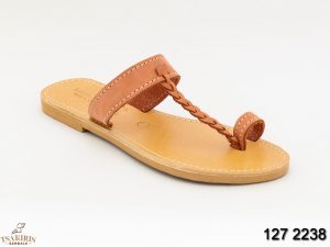 Γυναικεία σανδάλια δερμάτινα