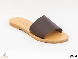 Γυναικεία σανδάλια δερμάτινα Τσακίρης